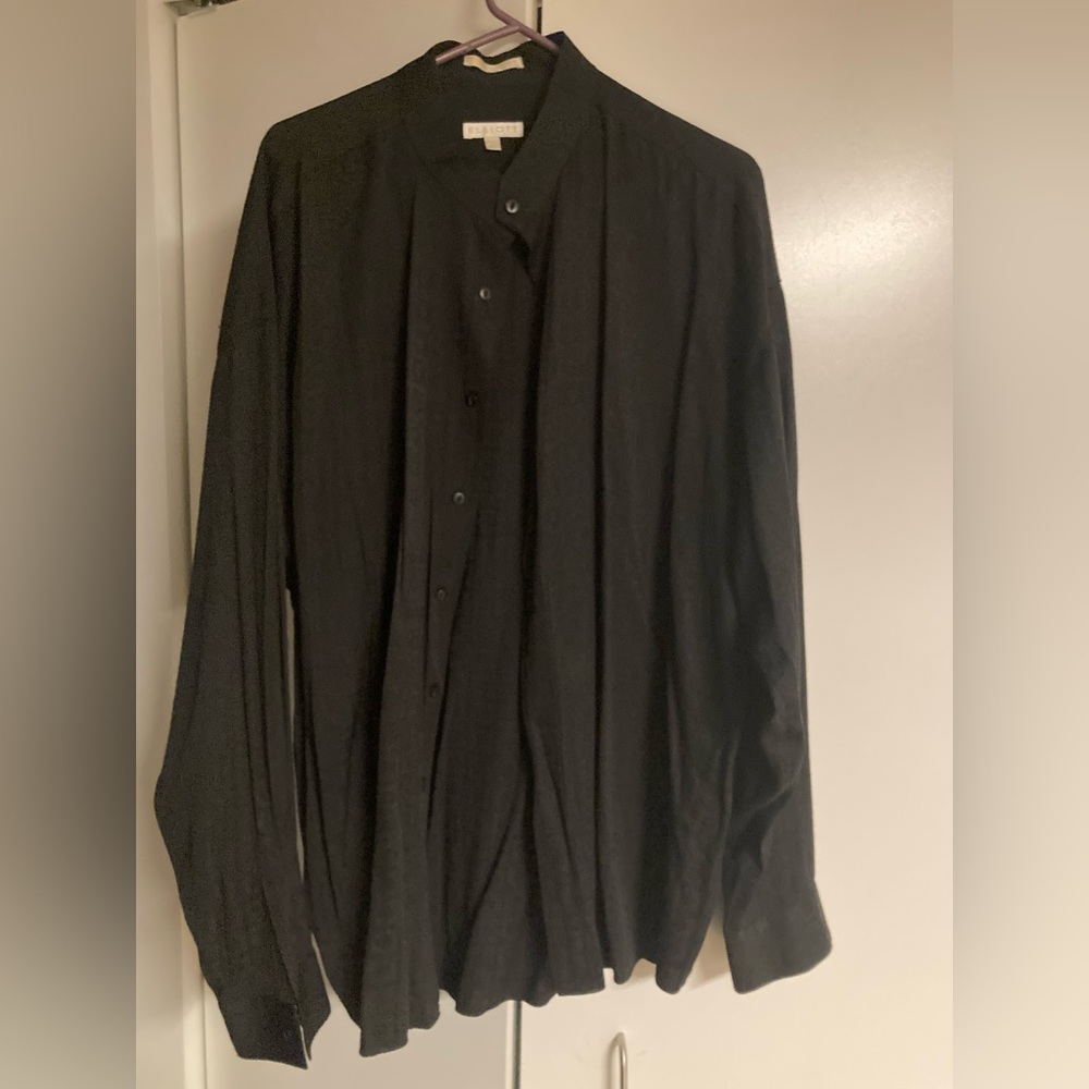 ELLIOTT MEN’S DRESS SHIRT.